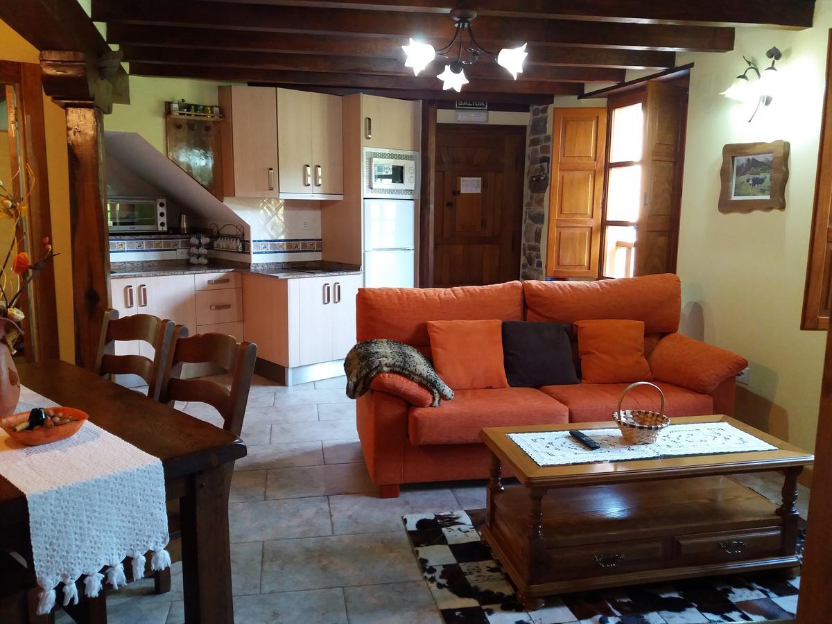 Apartamentos La Condesa Valmeo Dış mekan fotoğraf
