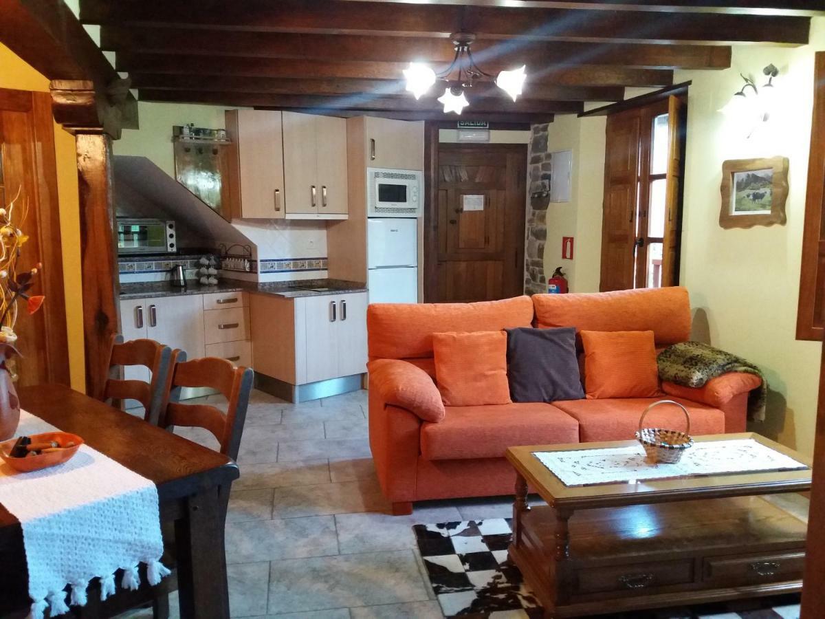 Apartamentos La Condesa Valmeo Dış mekan fotoğraf